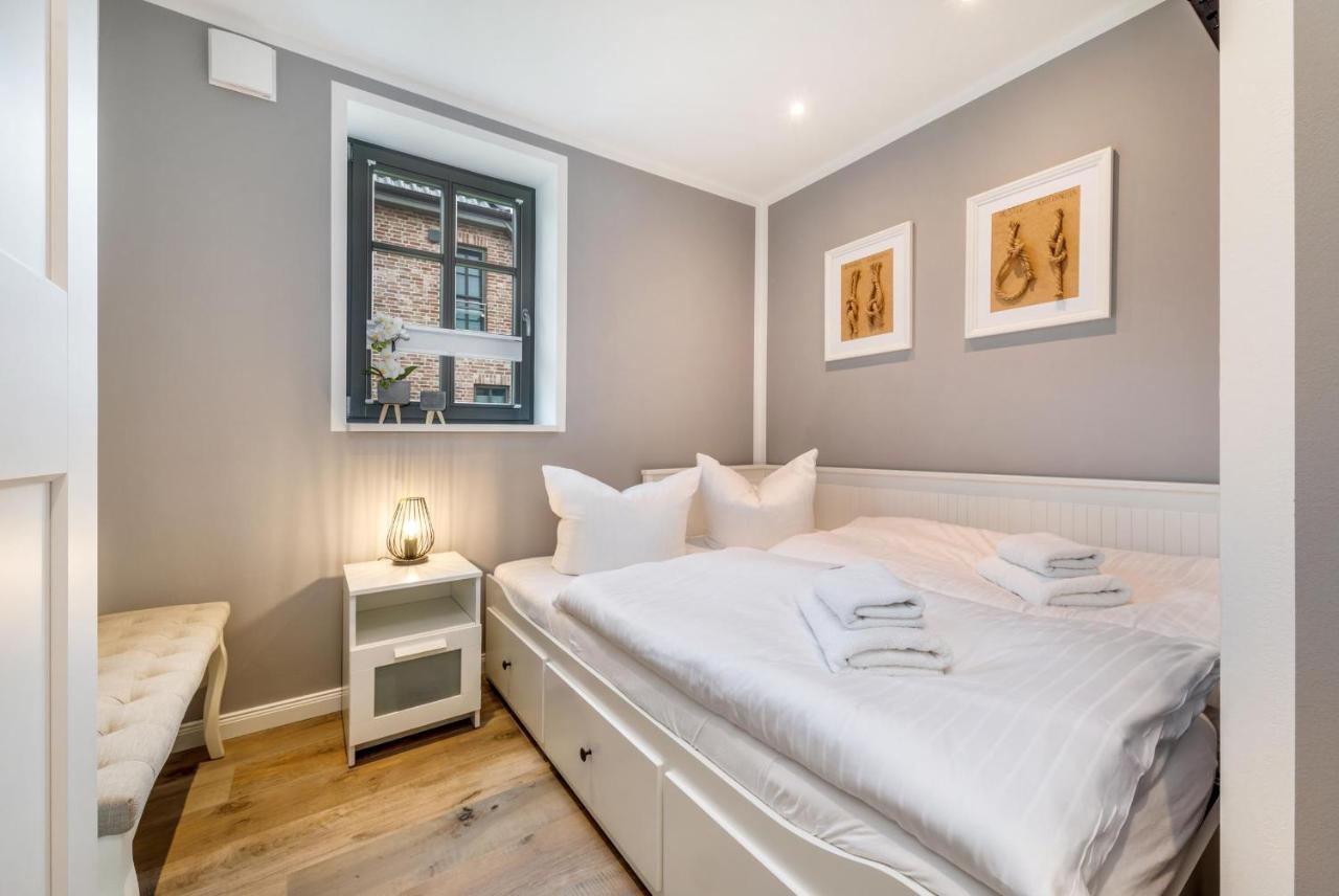 Achterliek Apartment Цингст Екстериор снимка